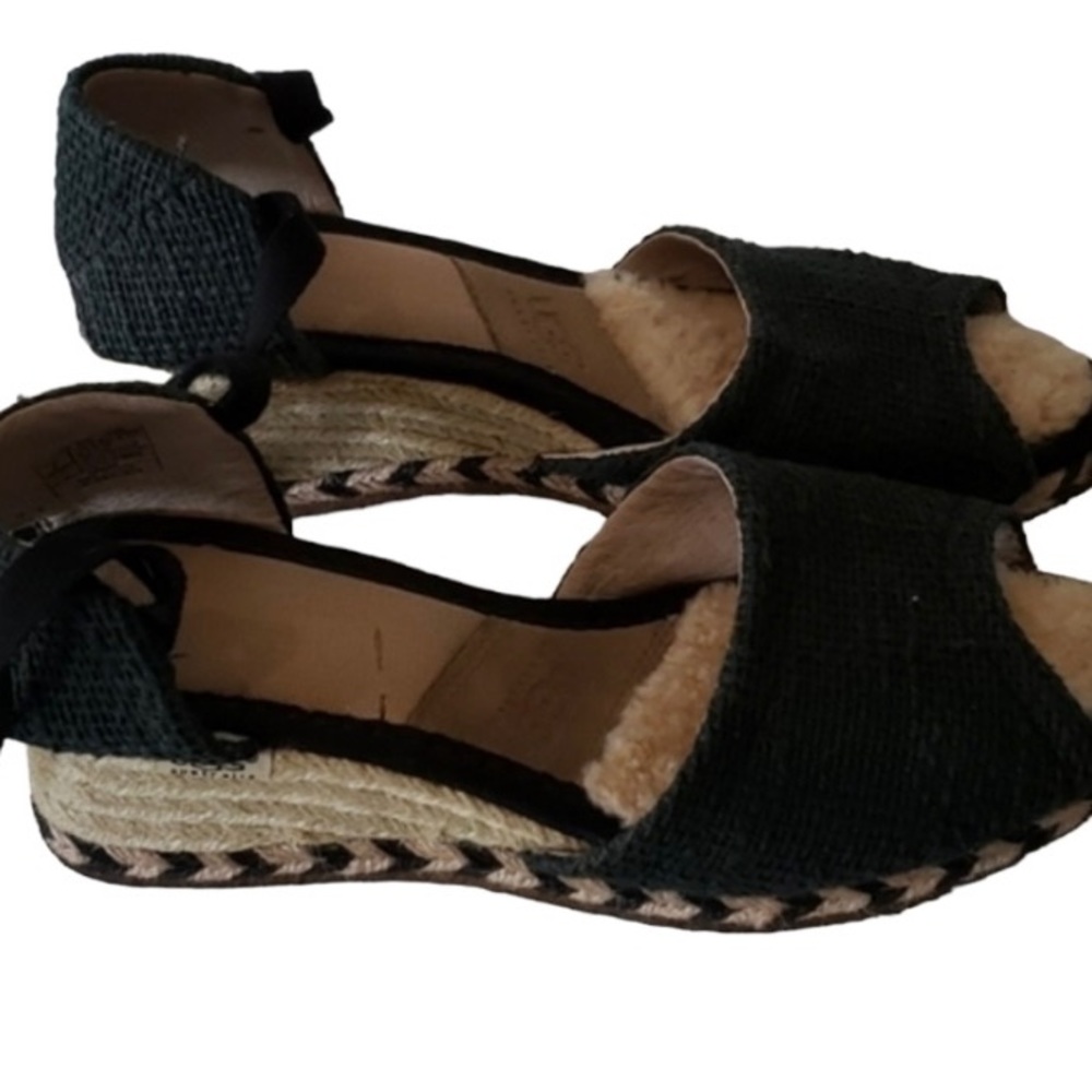 UGG AUSTRALIA ESPADRILLE WEDGE SANDALS BLACK TEXTILE UPPERS GUC SIZE 8